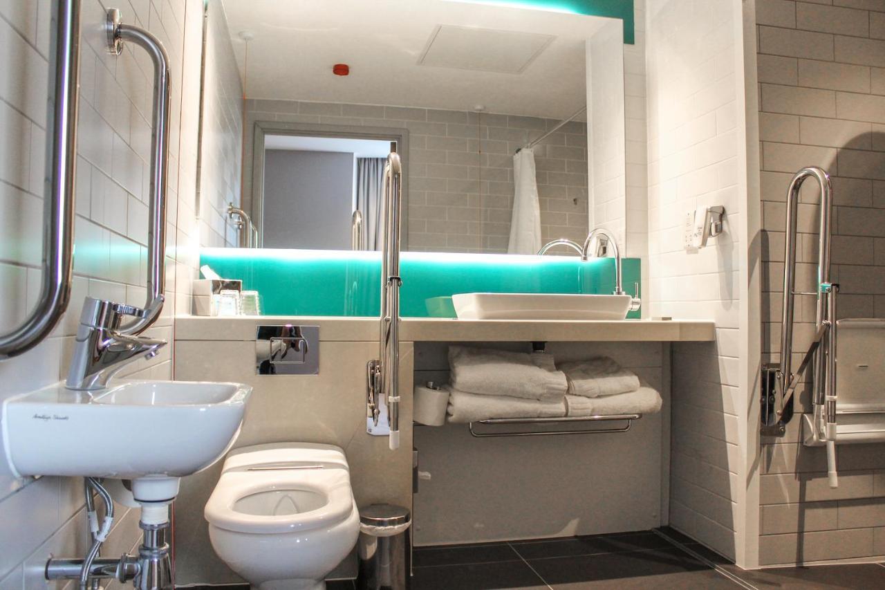 Express - London Heathrow T4 By Ihg Hotel 4*