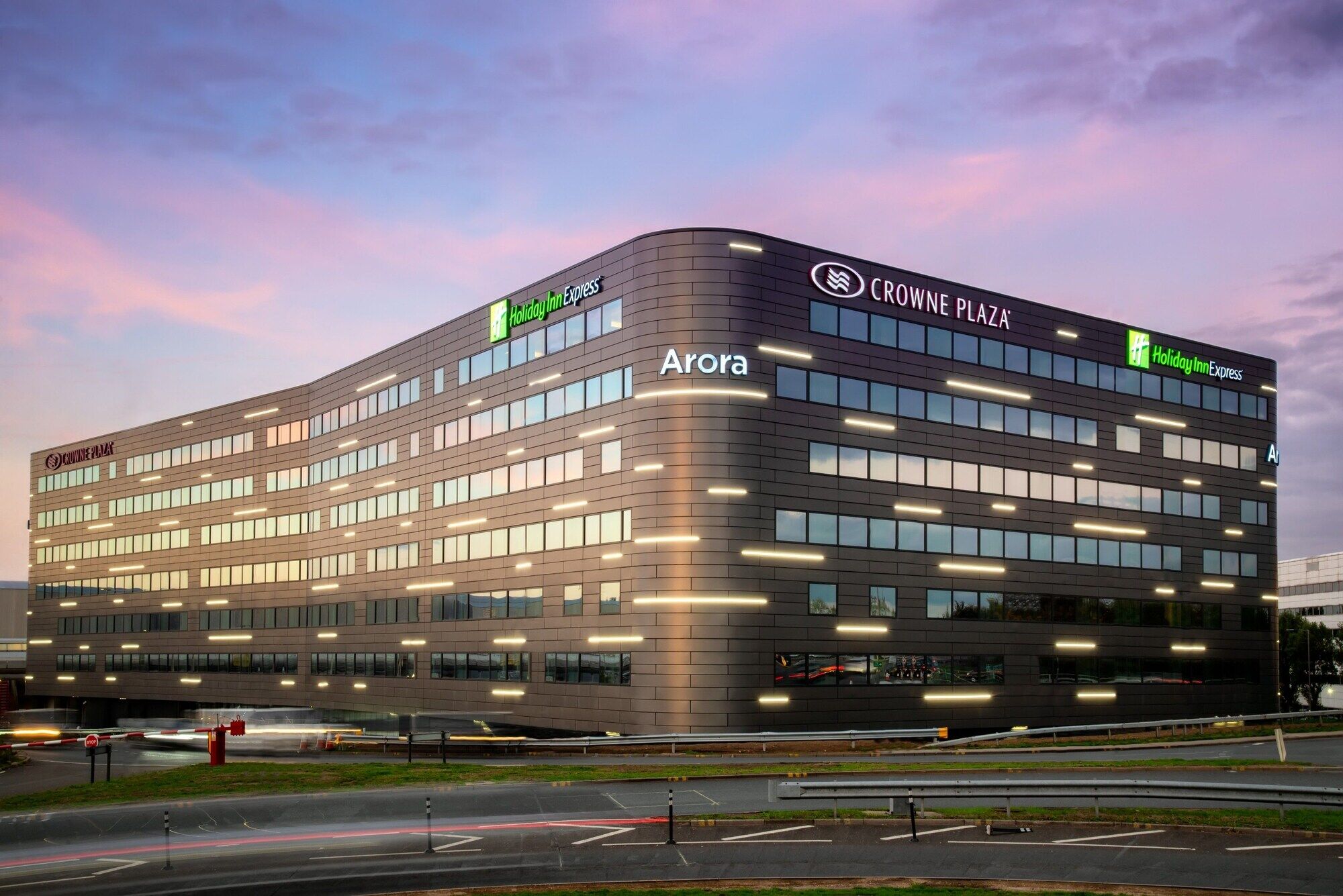 Hotel Express - London Heathrow T4 By Ihg